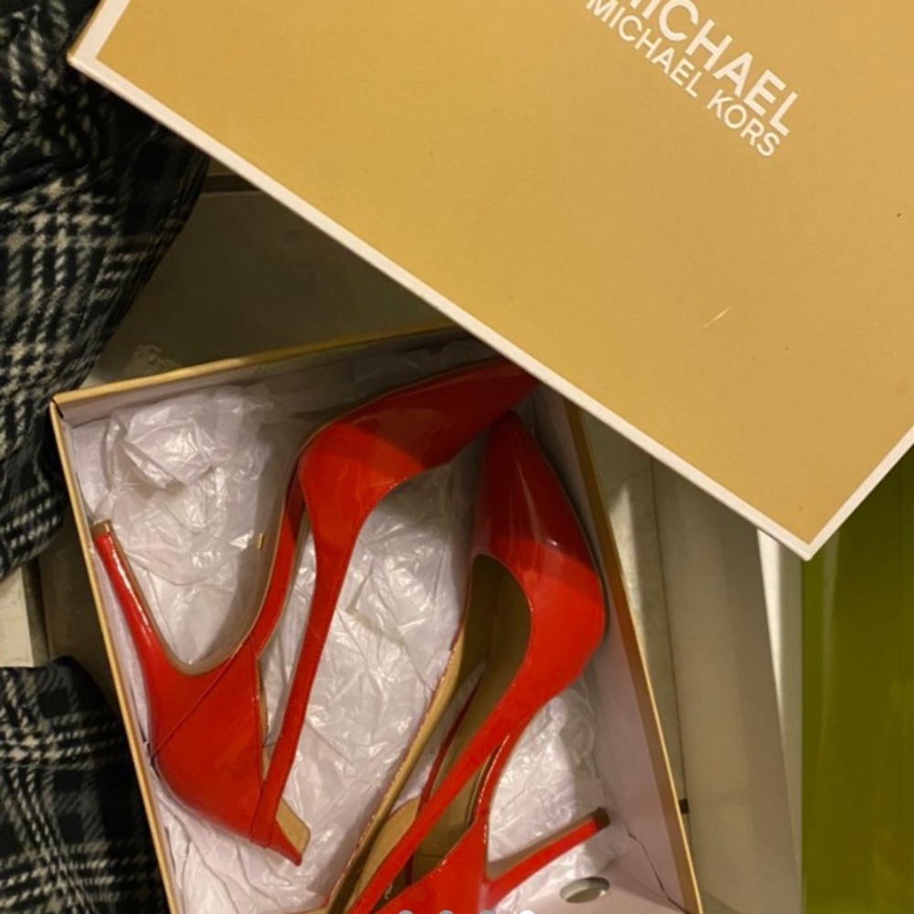 MK Heel